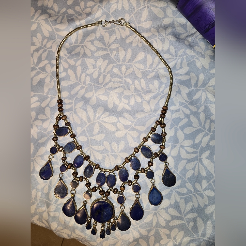 Elegant Blue and Gold Statement Necklace
